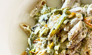 MEZZE PENNE SENATORE CAPPELLI CON RICOTTA, ZUCCHINE E FIORI