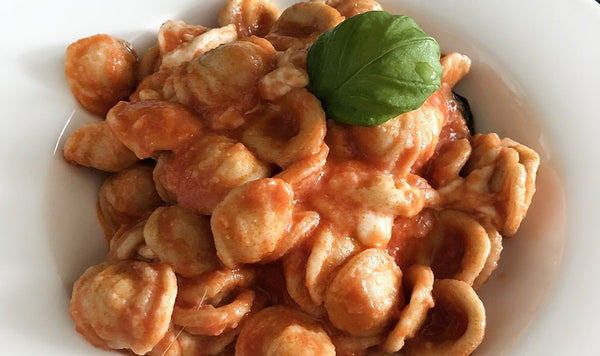 ORECCHIETTE POMODORO E MOZZARELLA