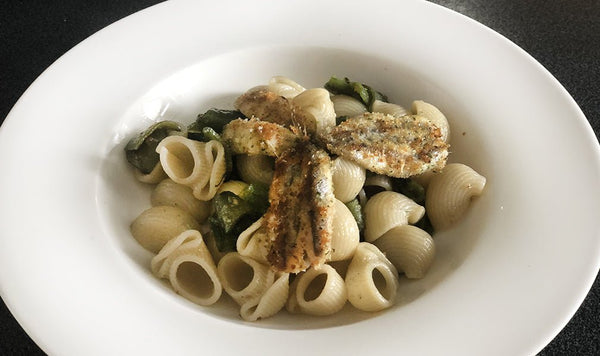 PASTA, LUMACHINE ARTIGIANALI CON ALICI E FAVE