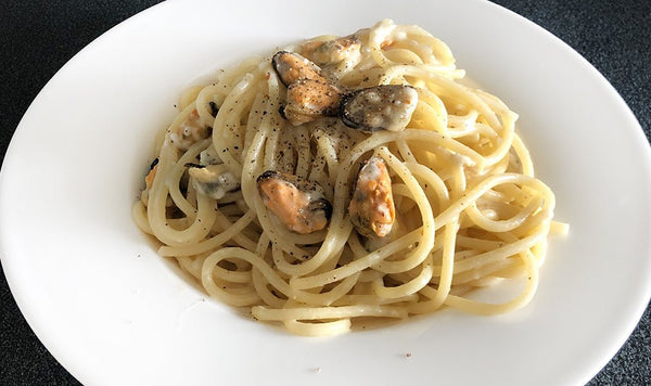 SPAGHETTONI FONDUTA DI MOZZARELLA E COZZE