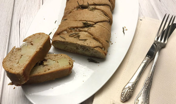 TRECCIA CON PATATE, GORGONZOLA E NOCI