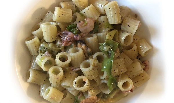 DITALI CON MOLLUSCHI E ZUCCHINE